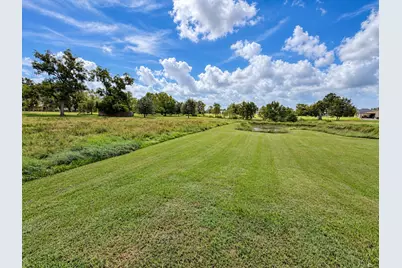 407 Branding Iron Circle, Angleton, TX 77515 - Photo 22