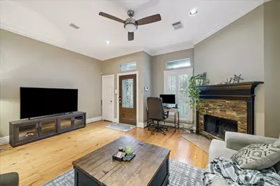 427 W 24th Street, Houston, TX 77008 - Photo 4