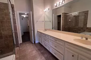 2710 Hullsmith Dr, Houston, TX 77063 - Photo 24