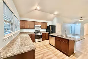 1039 Blue Moon Ct, Conroe, TX 77301 - Photo 4