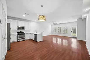 1161 Eden Park Ln, Houston, TX 77018 - Photo 4