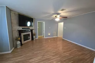 1045 Vine Dr, Angleton, TX 77515 - Photo 26