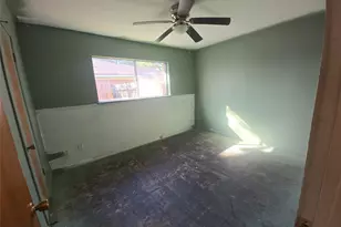 1045 Vine Dr, Angleton, TX 77515 - Photo 42