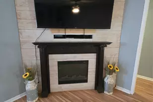 1045 Vine Dr, Angleton, TX 77515 - Photo 30