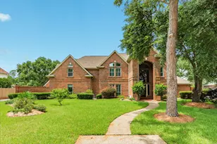 14618 Sandy Creek Dr, Houston, TX 77070 - Photo 2