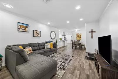 5526 Grape, Bellaire, TX 77096 - Photo 2