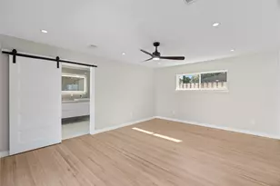 9203 Kapri Ln, Houston, TX 77025 - Photo 24