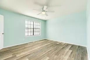 711 7th St, Galveston, TX 77550 - Photo 14