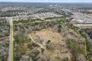 9009 Lazy Ln, Hitchcock, TX 77563 - Photo 40