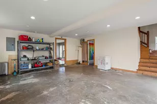 9009 Lazy Ln, Hitchcock, TX 77563 - Photo 22