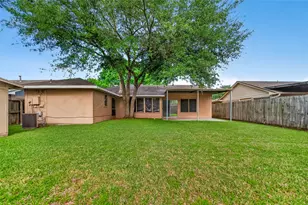 1122 Woodbridge Ave, Pearland, TX 77584 - Photo 38