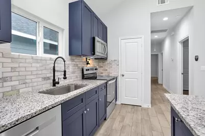 16426 Eastchase, Montgomery, TX 77316 - Photo 10