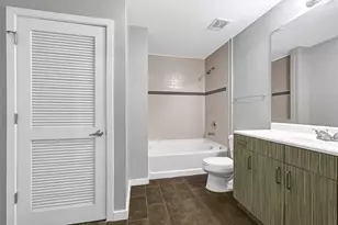5925 Almeda Rd, Houston, TX 77004 - Photo 32