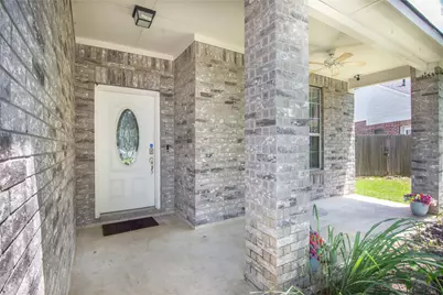 972 Cypress Lane, Dayton, TX 77535 - Photo 4
