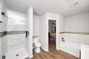 16118 Bunker Ridge Rd, Houston, TX 77053 - Photo 30