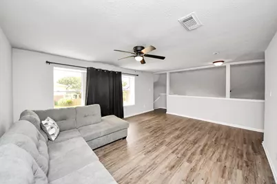 16118 Bunker Ridge Road, Houston, TX 77053 - Photo 22
