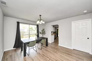 16118 Bunker Ridge Rd, Houston, TX 77053 - Photo 10