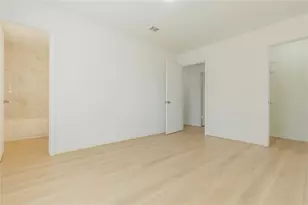 1106 Twin Falls Rd, Houston, TX 77088 - Photo 10