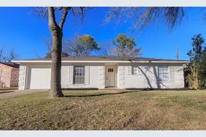 1106 Twin Falls Road, Houston, TX 77088 - Photo 2