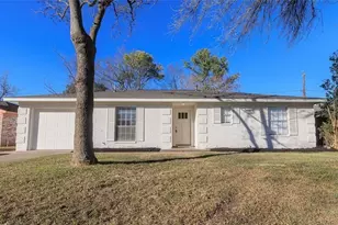 1106 Twin Falls Rd, Houston, TX 77088 - Photo 2