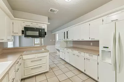6718 Gentle Bend Drive, Houston, TX 77069 - Photo 12