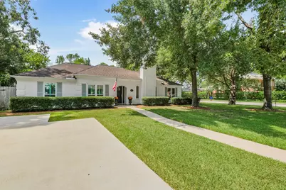 8851 Larston Street, Houston, TX 77055 - Photo 2