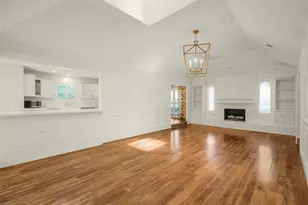 8851 Larston St, Houston, TX 77055 - Photo 14