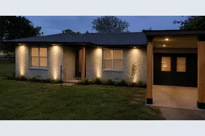 1300 Basin Street, Bay City, TX 77414 - Photo 2