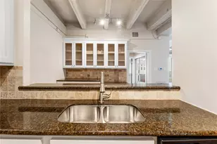 3600 Montrose Blvd, Houston, TX 77006 - Photo 6