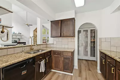 5447 Haven Oaks Drive, Houston, TX 77339 - Photo 16