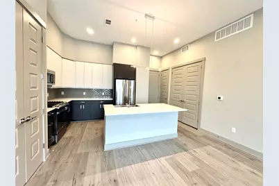 401 W 25th St Street #1247, Houston, TX 77008 - Photo 12