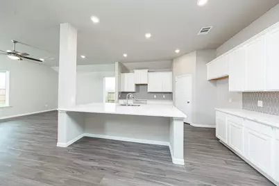 2035 Emerald Lake Trail, Dayton, TX 77535 - Photo 8