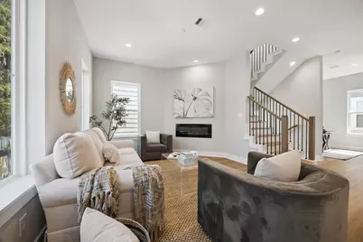 807 Martin Street #D, Houston, TX 77018 - Photo 12