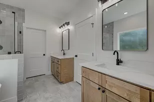 124 County Rd 3015, Dayton, TX 77535 - Photo 20