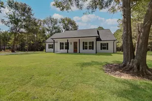 124 County Rd 3015, Dayton, TX 77535 - Photo 4