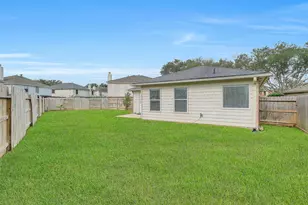 6310 Macquarie Dr, Katy, TX 77449 - Photo 26