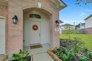 6310 Macquarie Dr, Katy, TX 77449 - Photo 2