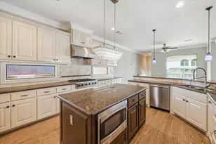 3310 Blue Bonnet Blvd, Houston, TX 77025 - Photo 10