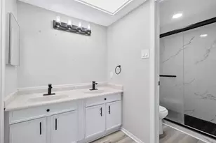 1902 Kings Arms Way, Katy, TX 77493 - Photo 8