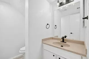 1902 Kings Arms Way, Katy, TX 77493 - Photo 6