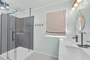 611 S Franklin St, La Grange, TX 78945 - Photo 18