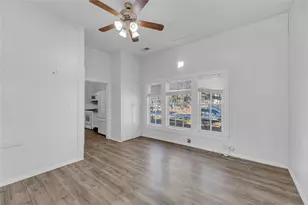 611 S Franklin St, La Grange, TX 78945 - Photo 22