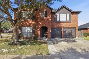 4527 Fox Run St, Pearland, TX 77584 - Photo 1