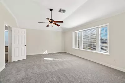 4527 Fox Run Street, Pearland, TX 77584 - Photo 10