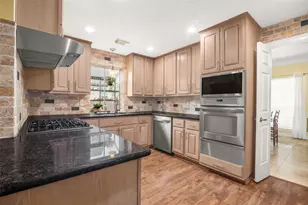 1735 Les Talley Dr, El Lago, TX 77586 - Photo 4