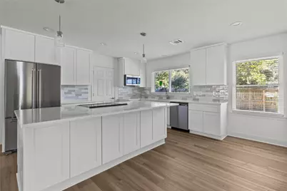 2201 Meadow Lane, La Marque, TX 77568 - Photo 6