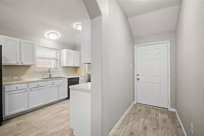 10818 Elgar Lane, Tomball, TX 77375 - Photo 6