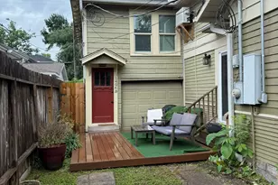 1406-B Columbia St, Houston, TX 77008 - Photo 2