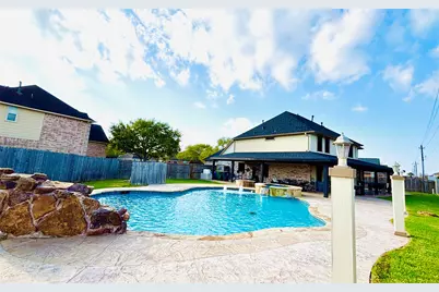 3811 Trent Cove Ln, Pearland, TX 77584 - Photo 18