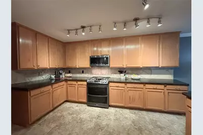 3811 Trent Cove Ln, Pearland, TX 77584 - Photo 4